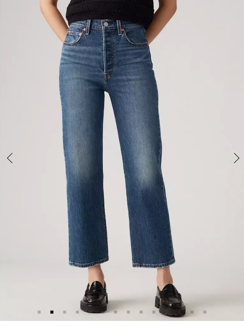 Levi's Straight Leg Jeans in color On My Honor.